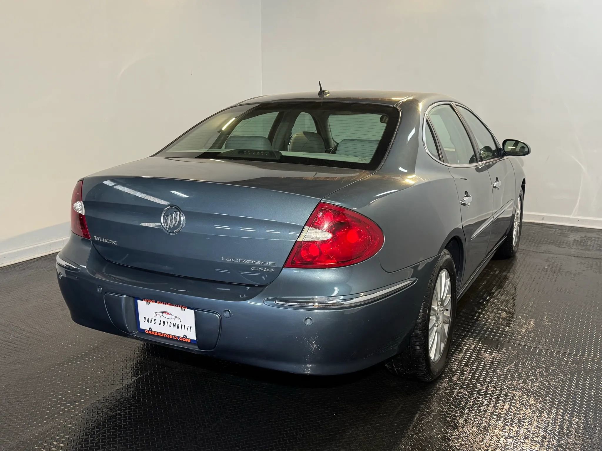 Used 2007 Buick LaCrosse CXS w/ Driver Confidence Package image 6