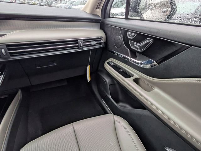 New 2026 Lincoln Corsair Premiere image 14