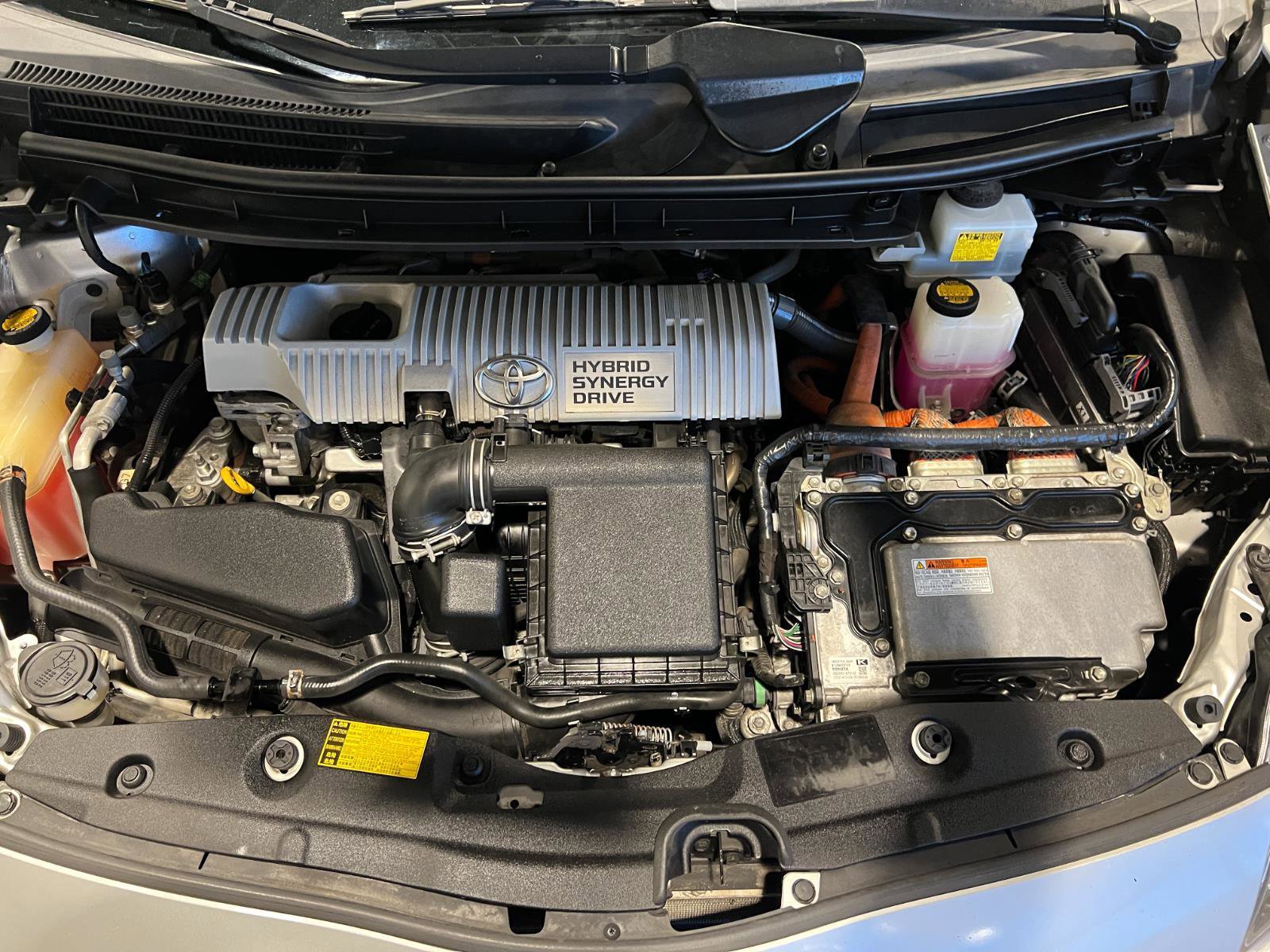Used 2012 Toyota Prius Four FWD image 41