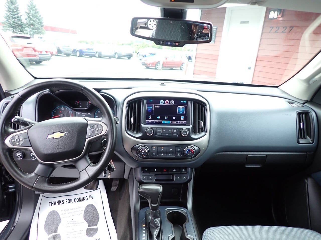 Used 2015 Chevrolet Colorado Z71 AWD/4WD image 10
