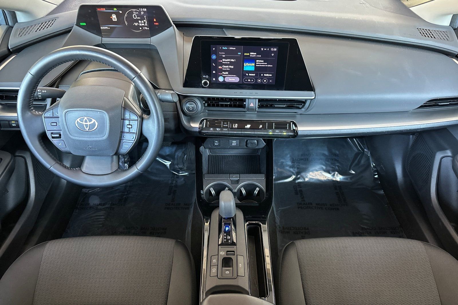 Used 2023 Toyota Prius LE image 15