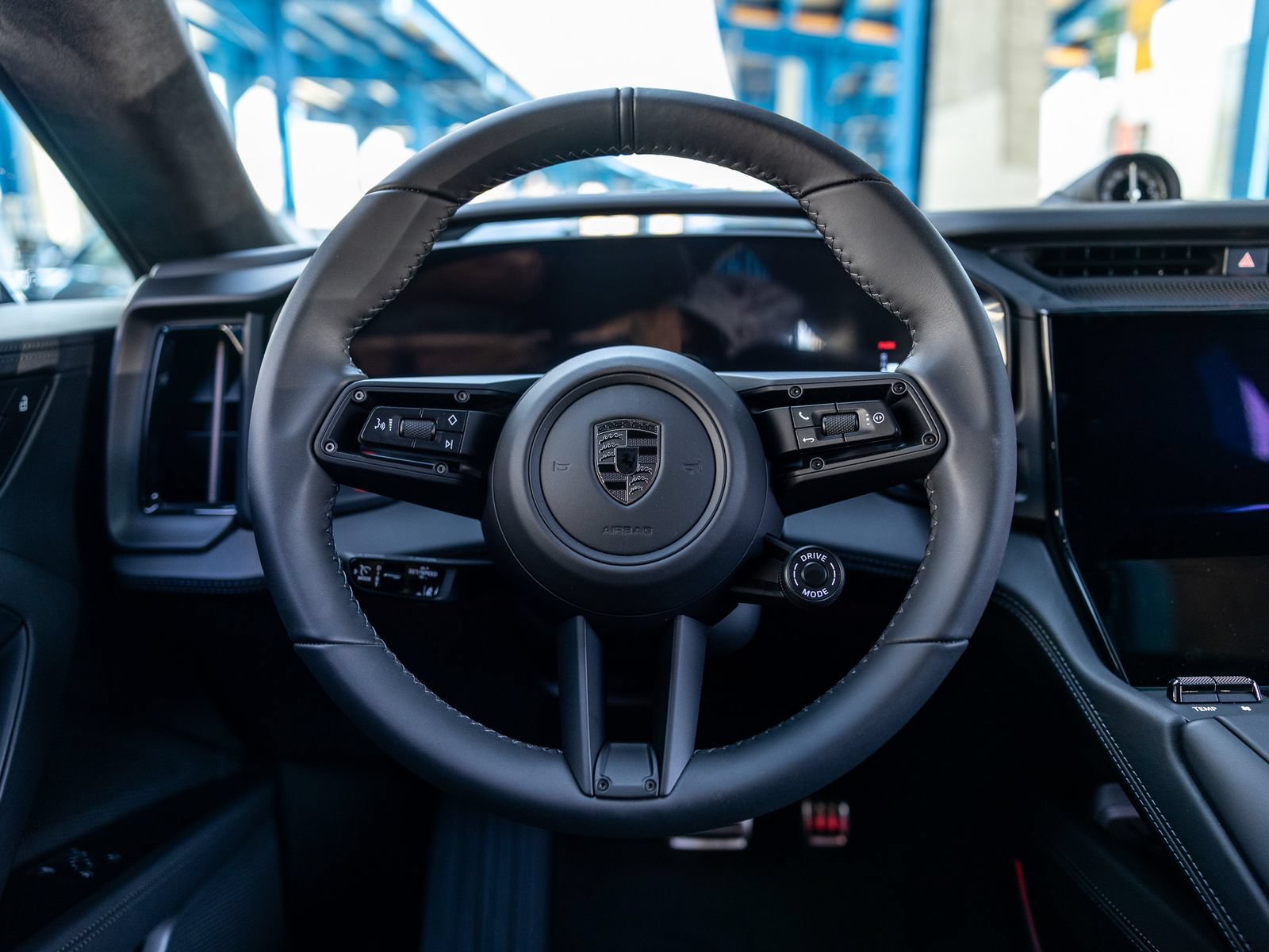 New 2026 Porsche Cayenne Turbo AWD/4WD image 6