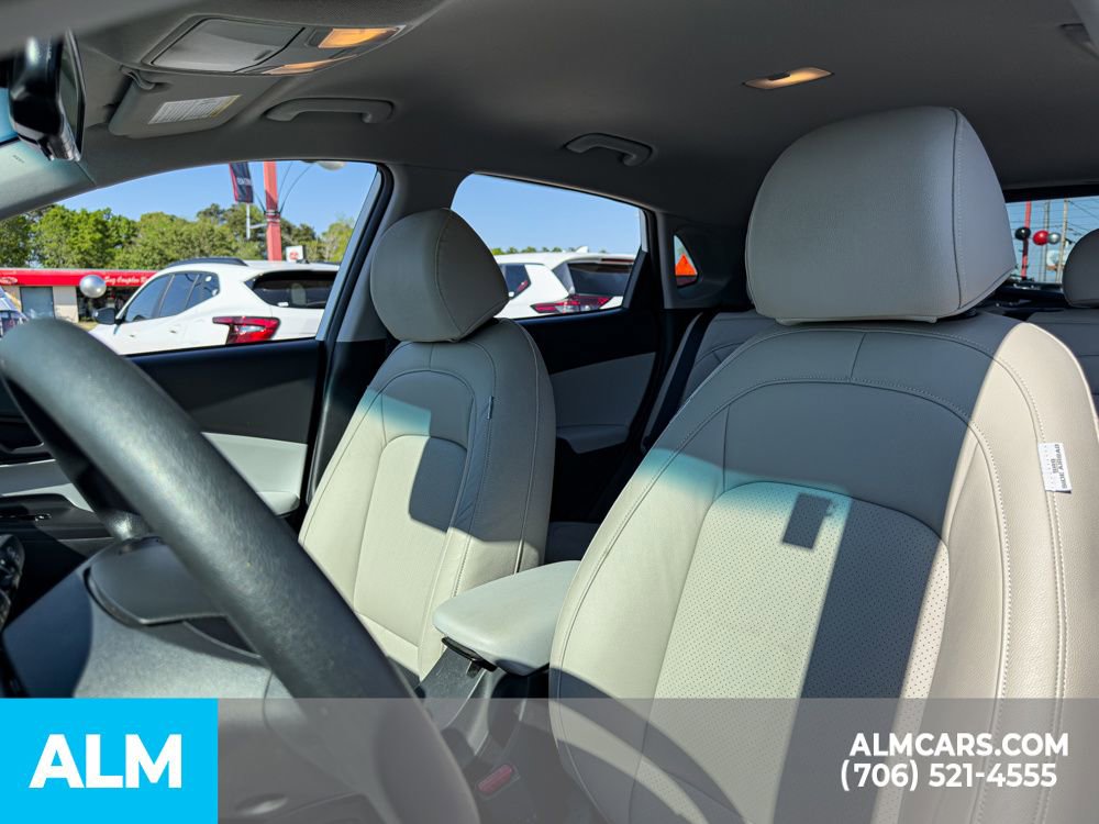 Used 2023 Hyundai Kona SEL w/ Cargo Package image 11