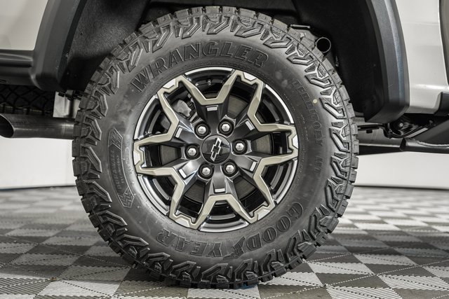 New 2026 Chevrolet Colorado ZR2 w/ Technology Package image 21
