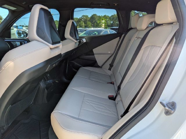 Used 2026 BMW X3 xDrive30i w/ Premium Package AWD/4WD image 14