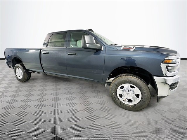 New 2026 RAM 2500 Tradesman w/ Chrome Appearance Group image 3