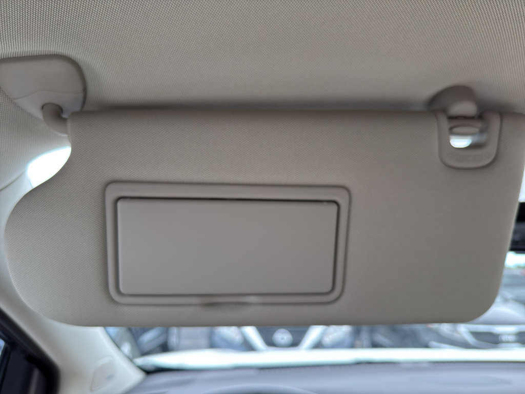 Certified 2024 Nissan Murano Platinum w/ Cargo Package image 24