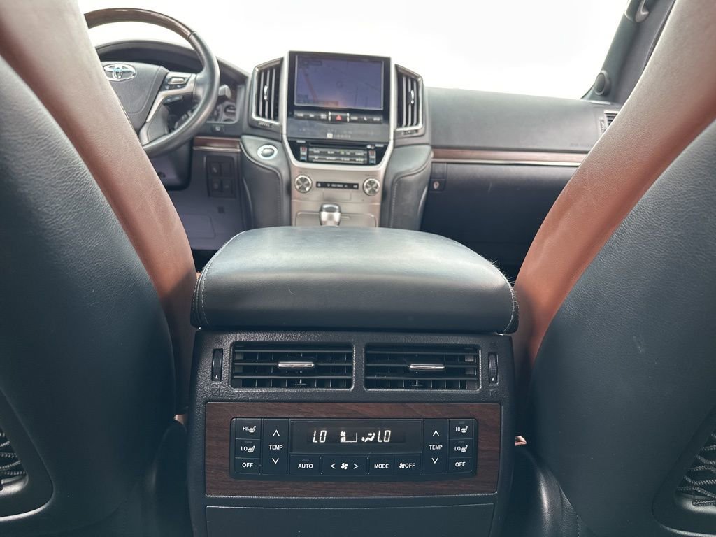Certified 2021 Toyota Land Cruiser image 36
