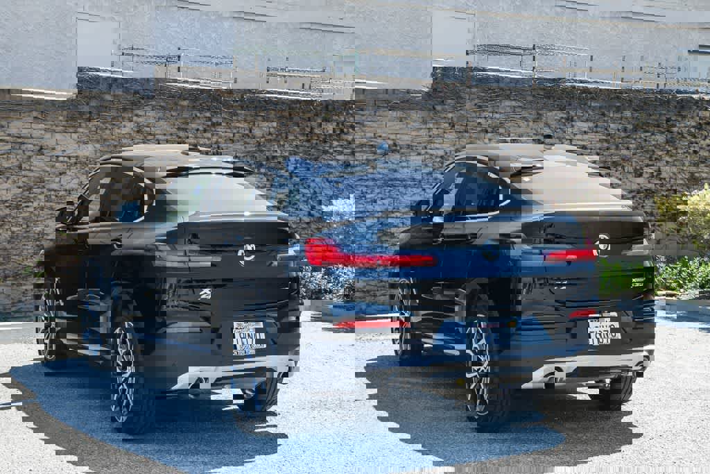 Used 2021 BMW X4 xDrive30i w/ Convenience Package image 9