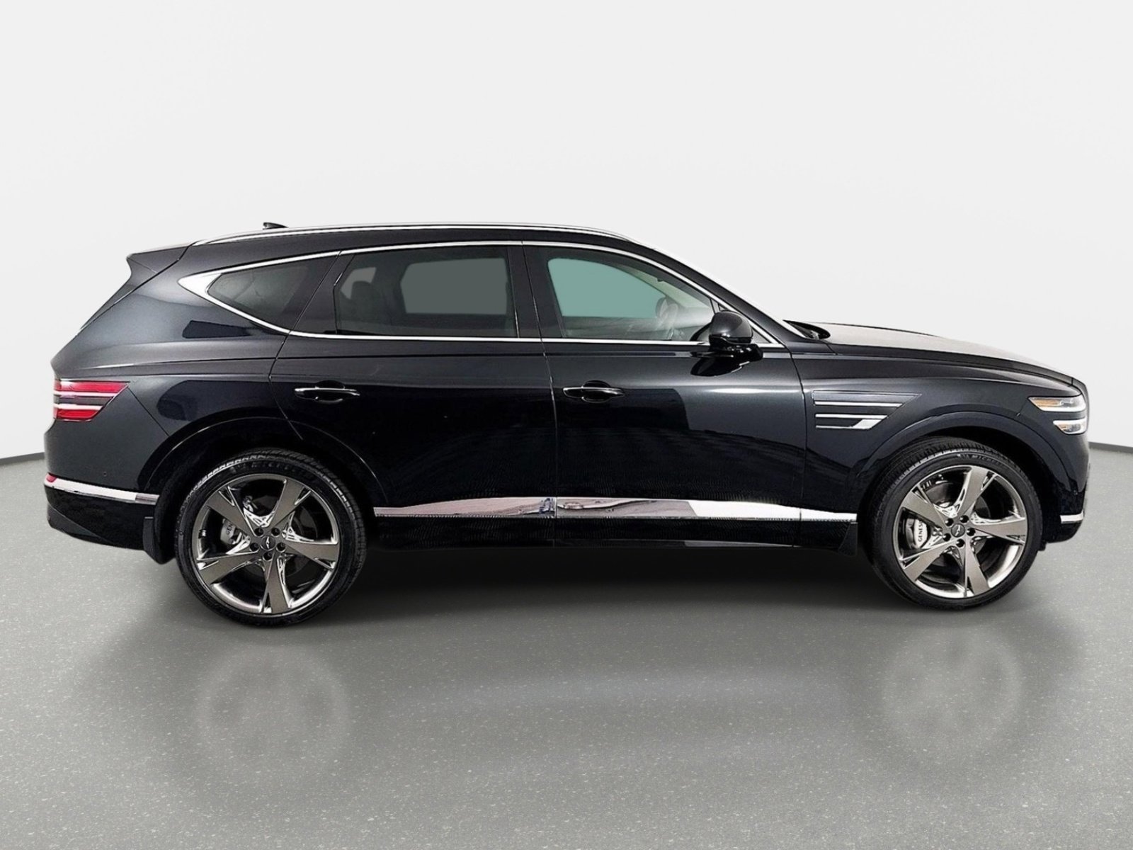 Certified 2024 Genesis GV80 3.5T image 4