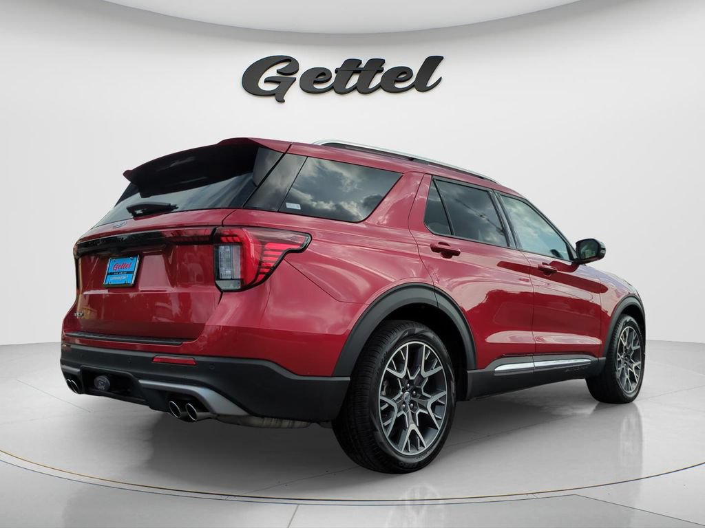 Used 2025 Ford Explorer Platinum w/ Ultimate Package RWD image 5