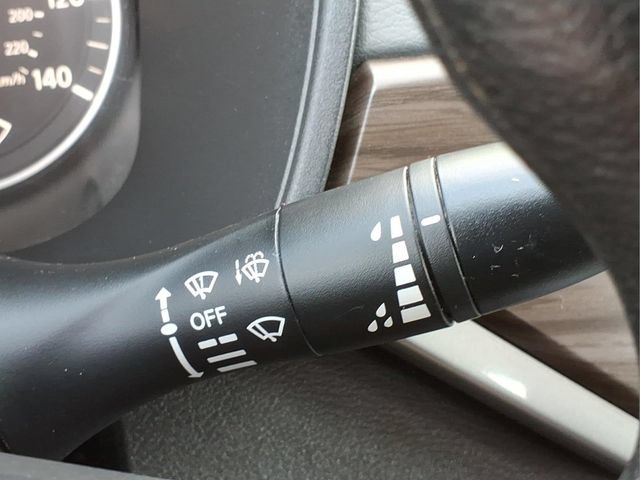 Used 2024 Nissan Altima 2.5 SV FWD image 24