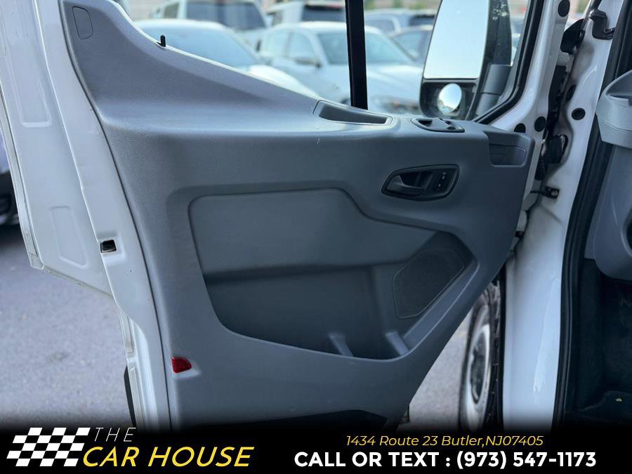 Used 2018 Ford Transit 350 148 Medium Roof image 15