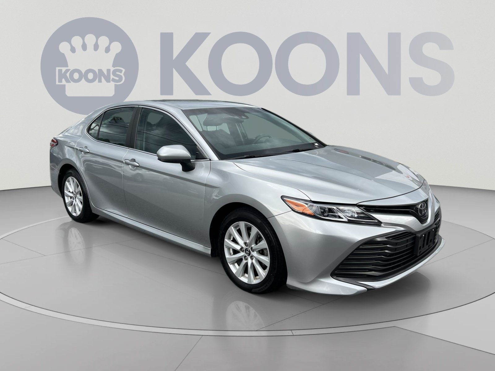 Used 2018 Toyota Camry LE FWD image 10