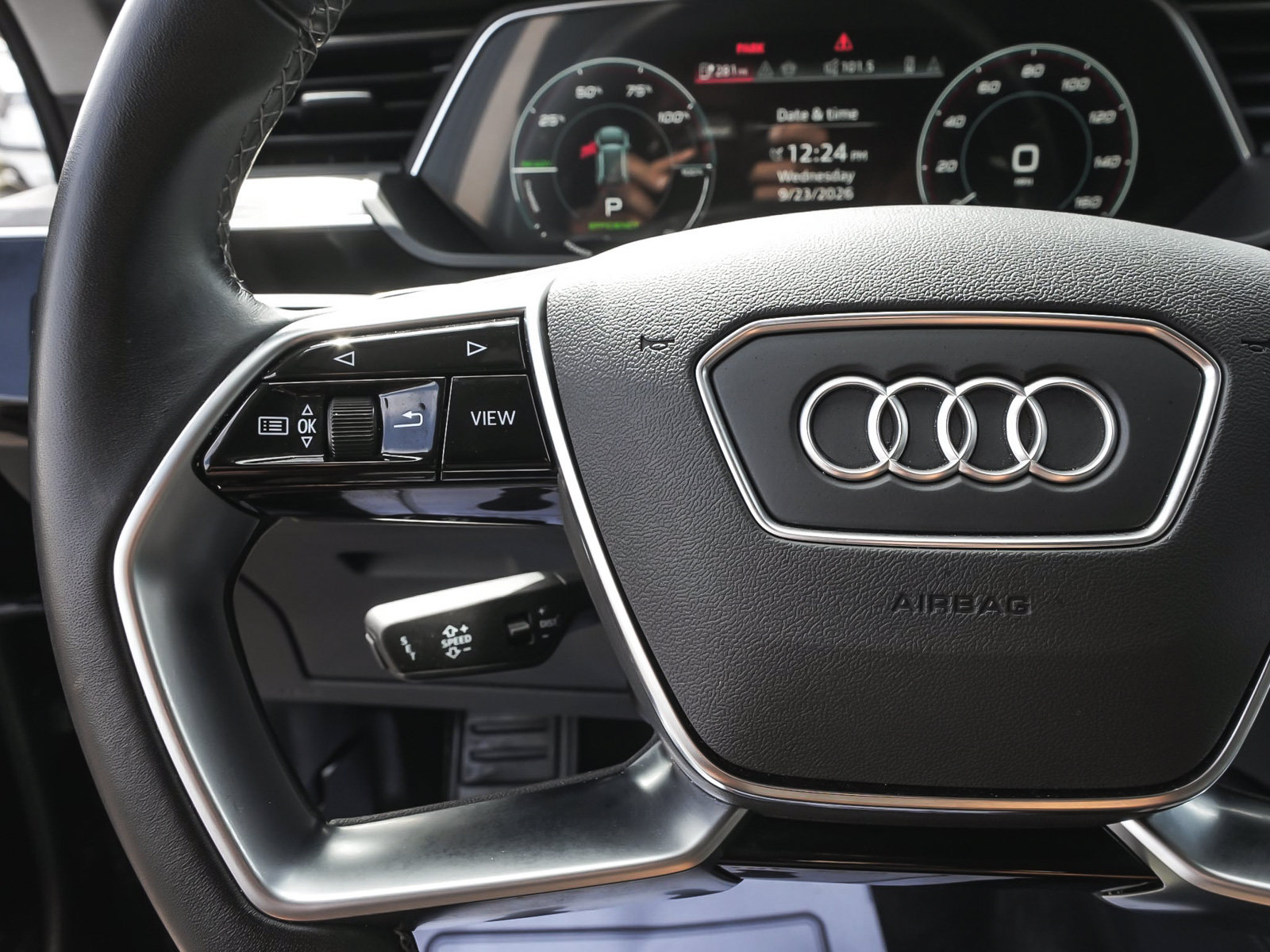 Used 2024 Audi Q8 e-tron Premium AWD/4WD image 16