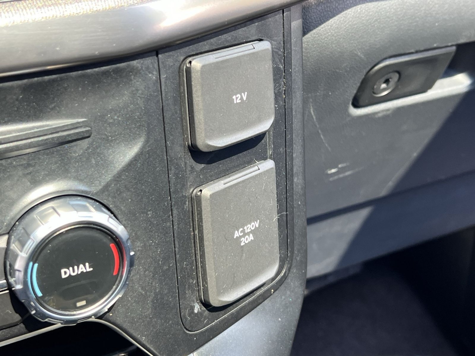 Used 2023 Ford F150 Raptor w/ Raptor 37 Performance Package AWD/4WD image 41