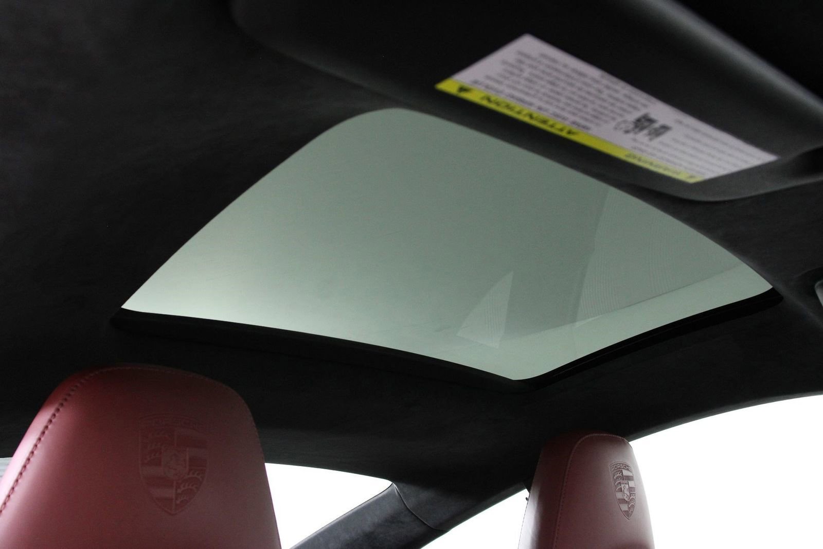 Certified 2018 Porsche 911 Carrera 4S image 25