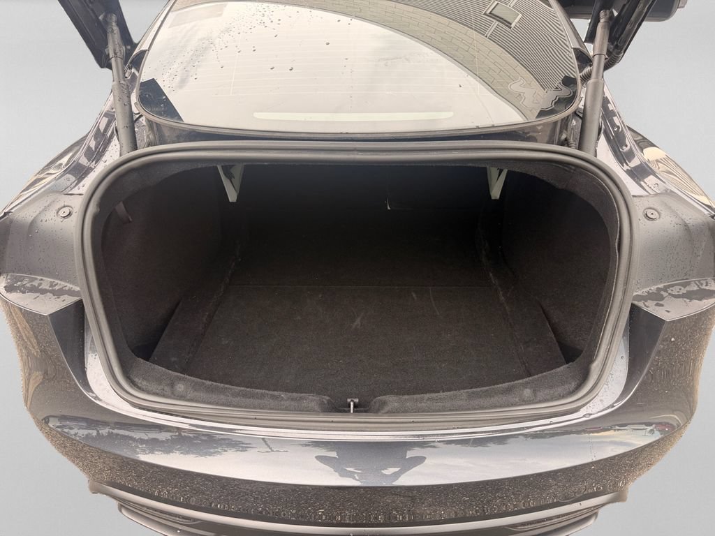 Used 2024 Tesla Model 3 Performance AWD/4WD image 29