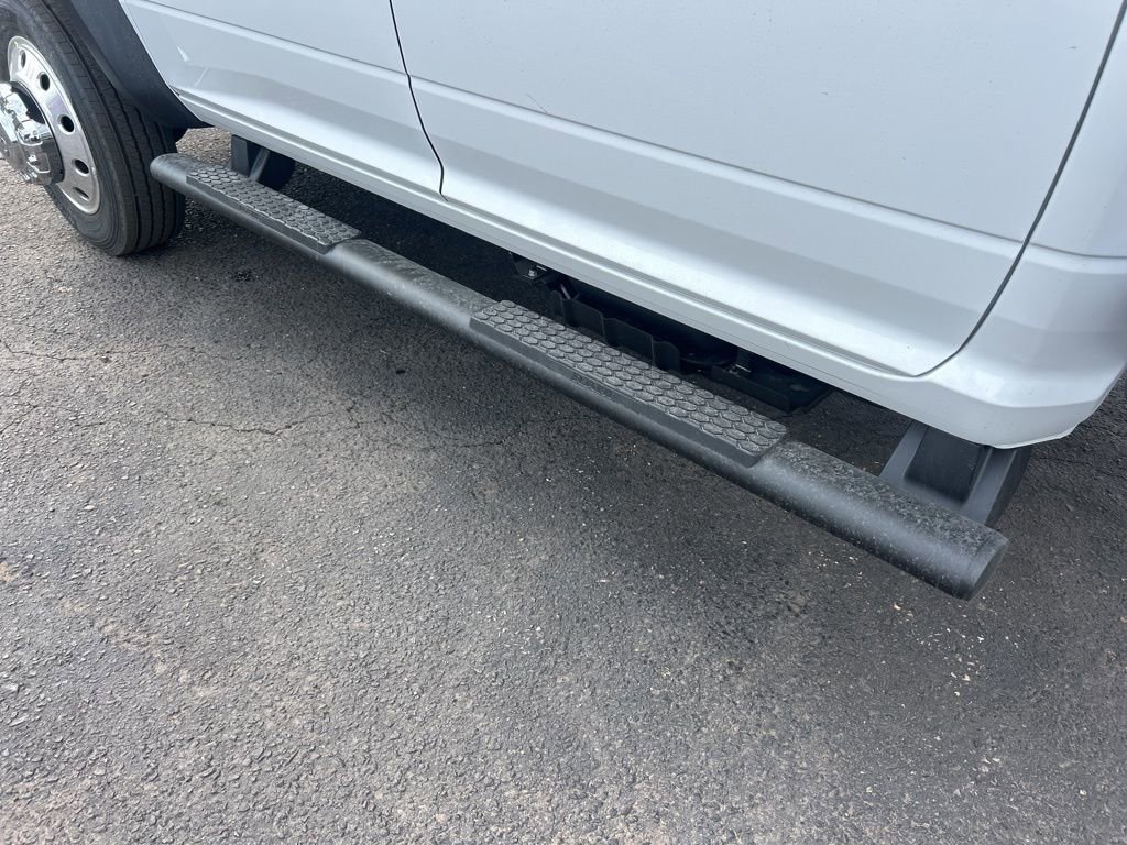 New 2026 RAM 5500 Tradesman AWD/4WD image 6
