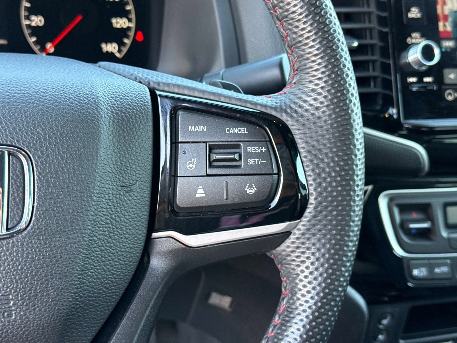Used 2024 Honda Ridgeline Black Edition image 29