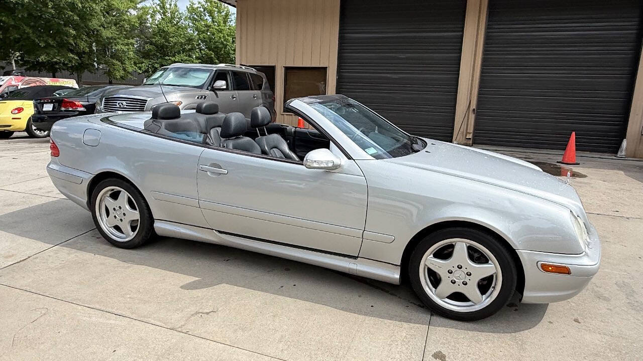 Used 2000 Mercedes-Benz CLK 430 Cabriolet image 14