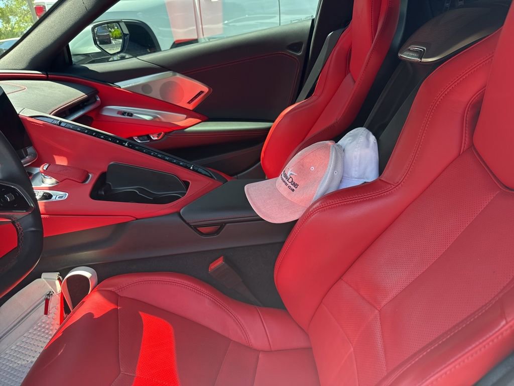 Used 2024 Chevrolet Corvette Stingray Preferred Cpe w/ Battery Protection Package RWD image 7