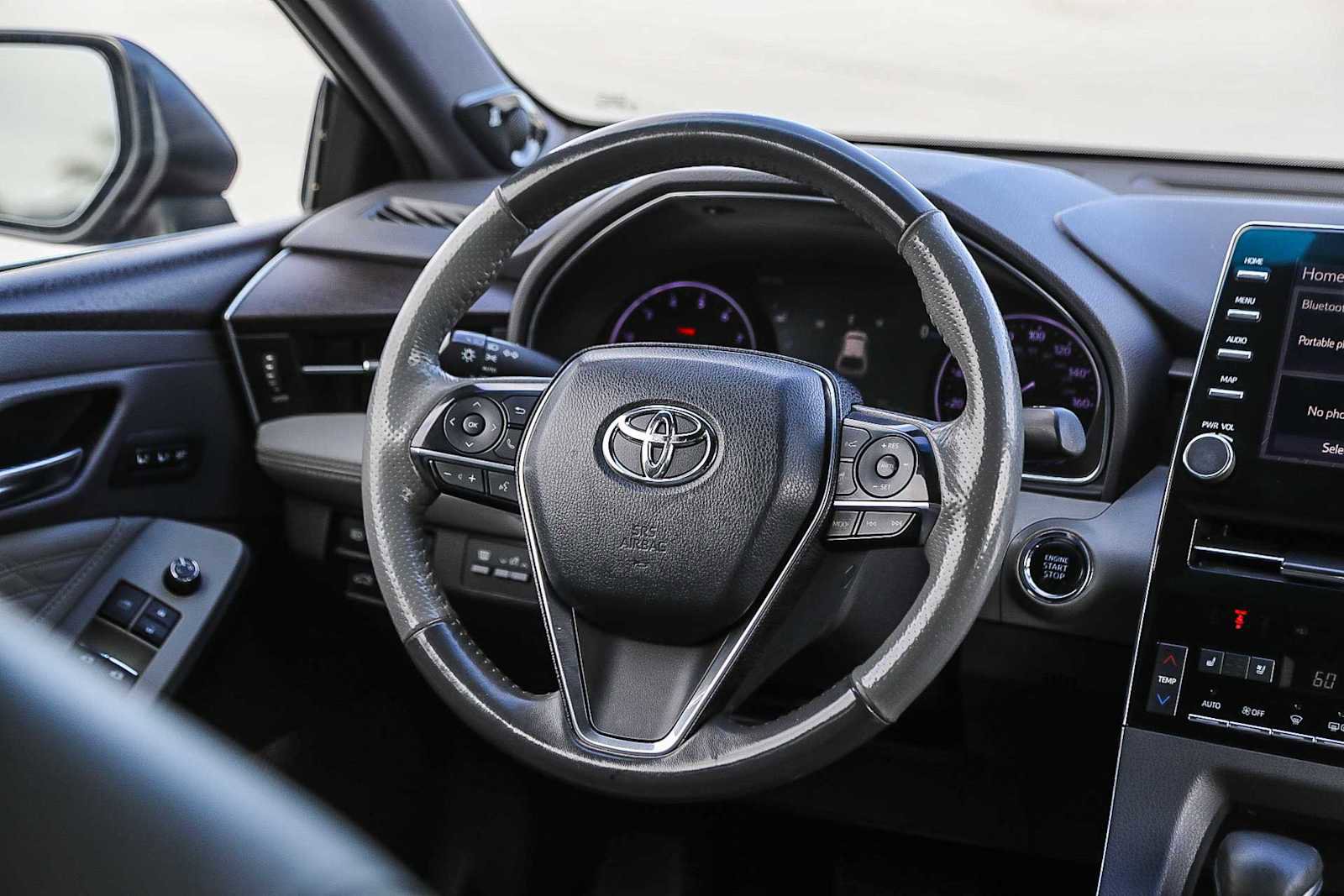 Certified 2019 Toyota Avalon Limited image 24