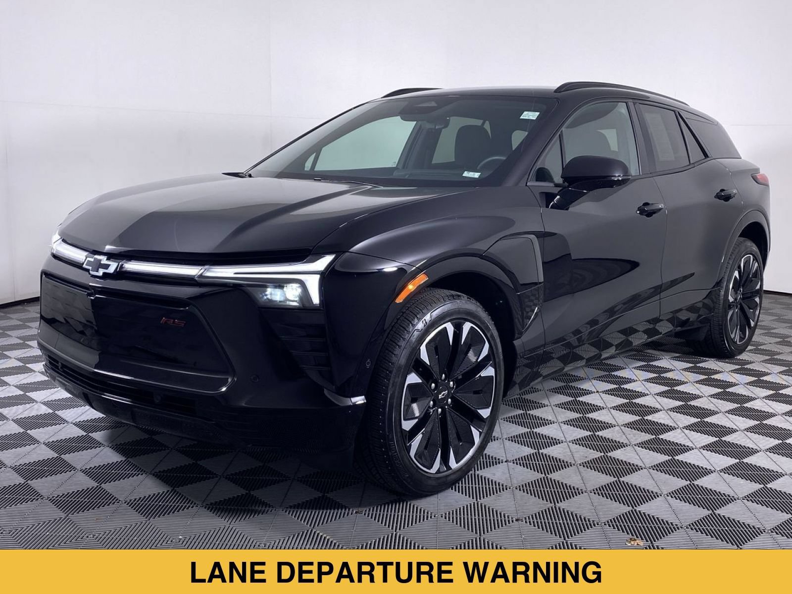 Certified 2026 Chevrolet Blazer EV RS w/ Super Cruise Package AWD/4WD image 15