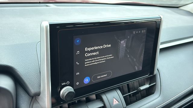 Used 2024 Toyota RAV4 LE image 18