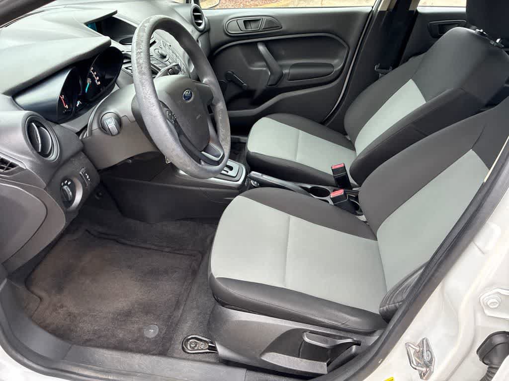 Used 2015 Ford Fiesta S FWD image 9