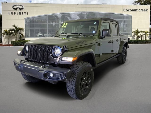 Used 2023 Jeep Gladiator Sport AWD/4WD image 3