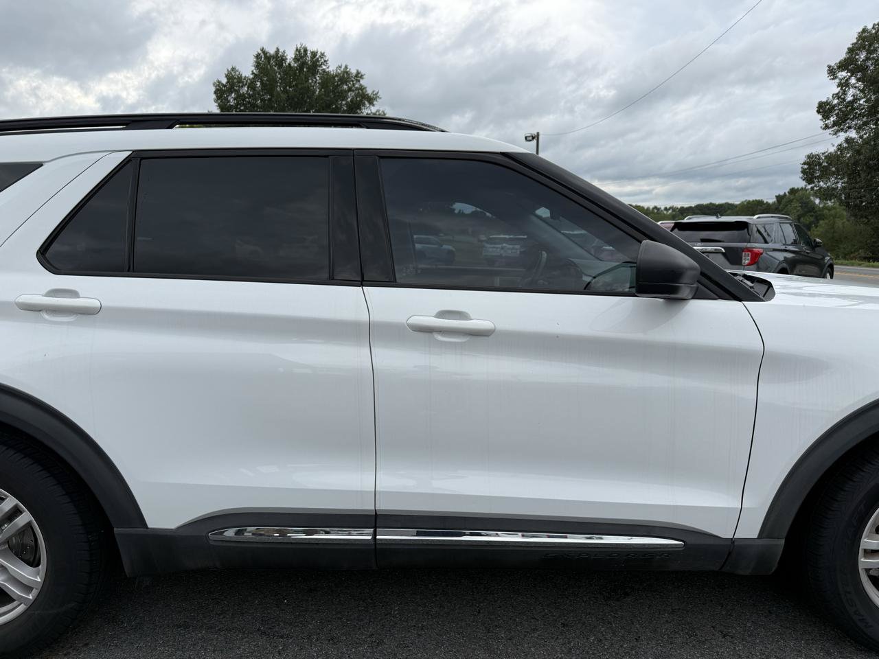 Used 2020 Ford Explorer XLT RWD image 40