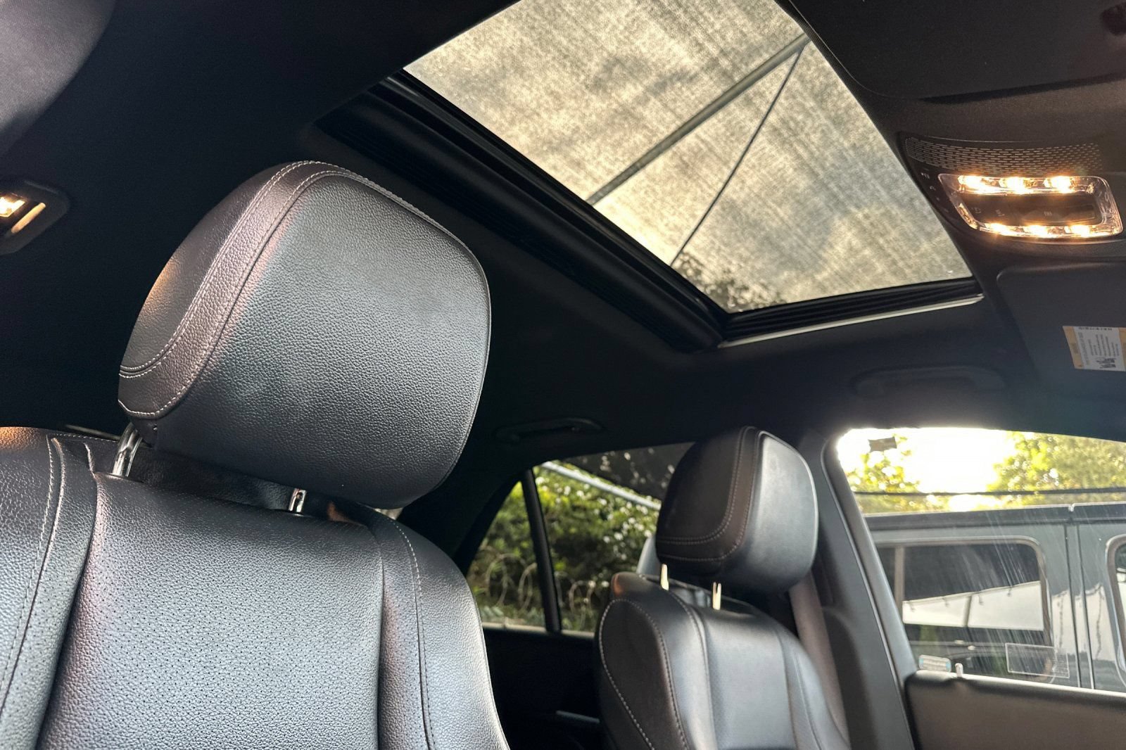 Used 2022 Mercedes-Benz GLE 350 image 18