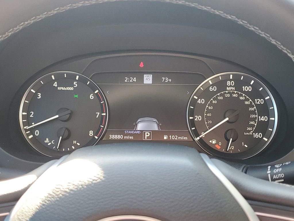 Used 2023 INFINITI QX50 Sensory image 29