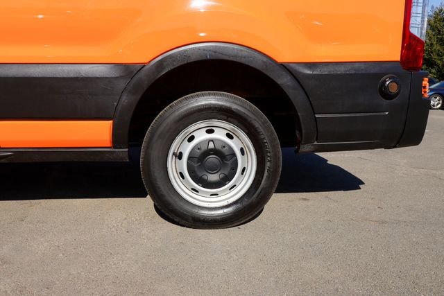 Used 2019 Ford Transit 150 148 Low Roof RWD image 22