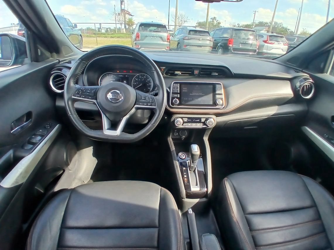 Used 2020 Nissan Kicks SR w/ SR Premium Package FWD image 26