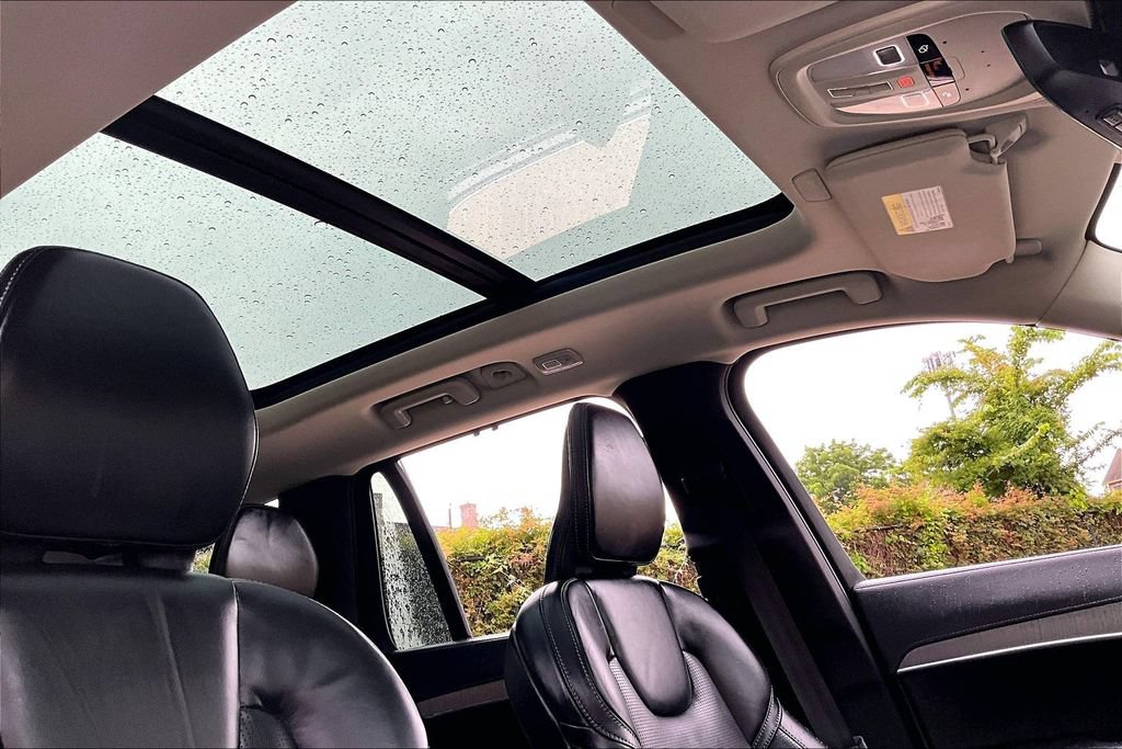 Certified 2024 Volvo XC90 T8 Ultimate w/ Protection Package Premier AWD/4WD image 21