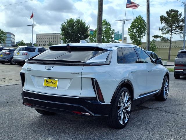 Used 2024 Cadillac Lyriq Luxury w/ Nappa Leather Package AWD/4WD image 2