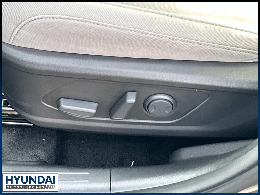 New 2026 Hyundai Tucson SEL w/ Tow & Go Package AWD/4WD image 16
