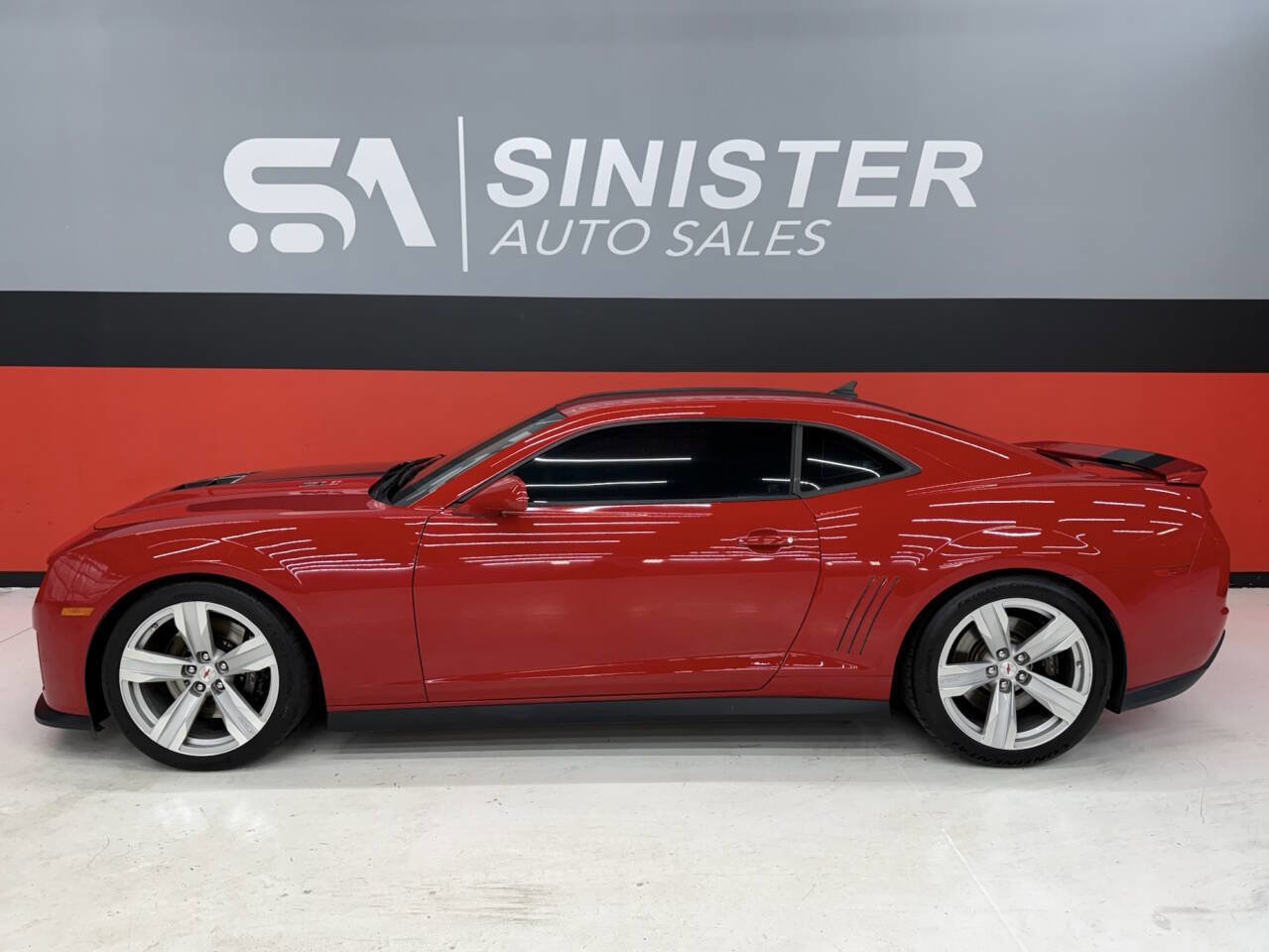 Used 2013 Chevrolet Camaro ZL1 image 16