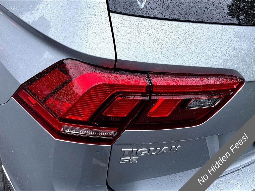 Used 2020 Volkswagen Tiguan SE w/ Panoramic Sunroof Package AWD/4WD image 26