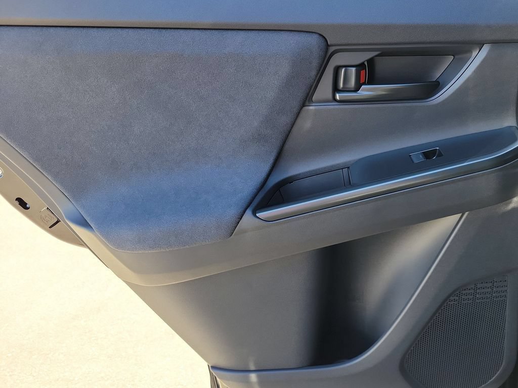 New 2026 Toyota C-HR AWD/4WD image 18