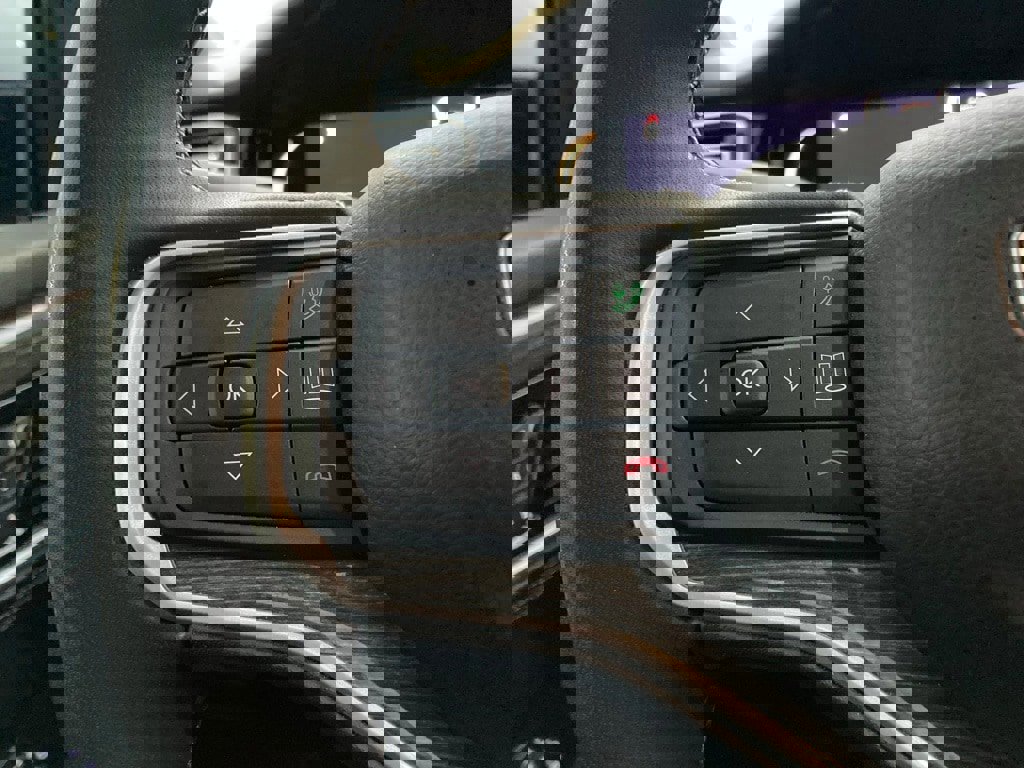 Used 2022 Jeep Wagoneer Series III w/ Premium Group I image 16