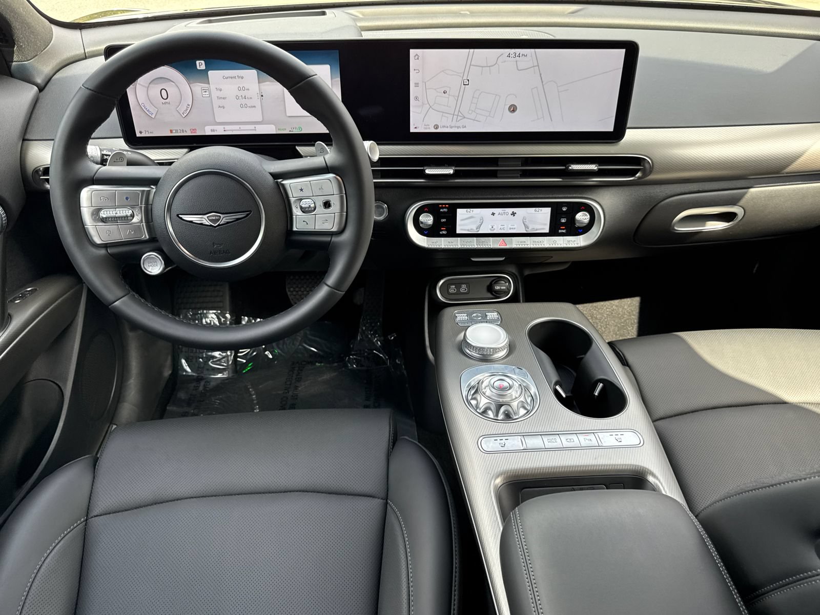 Used 2025 Genesis GV60 RWD image 23