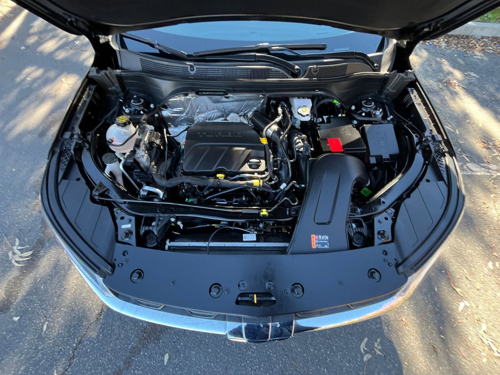 Used 2025 Chevrolet Trax LT image 30