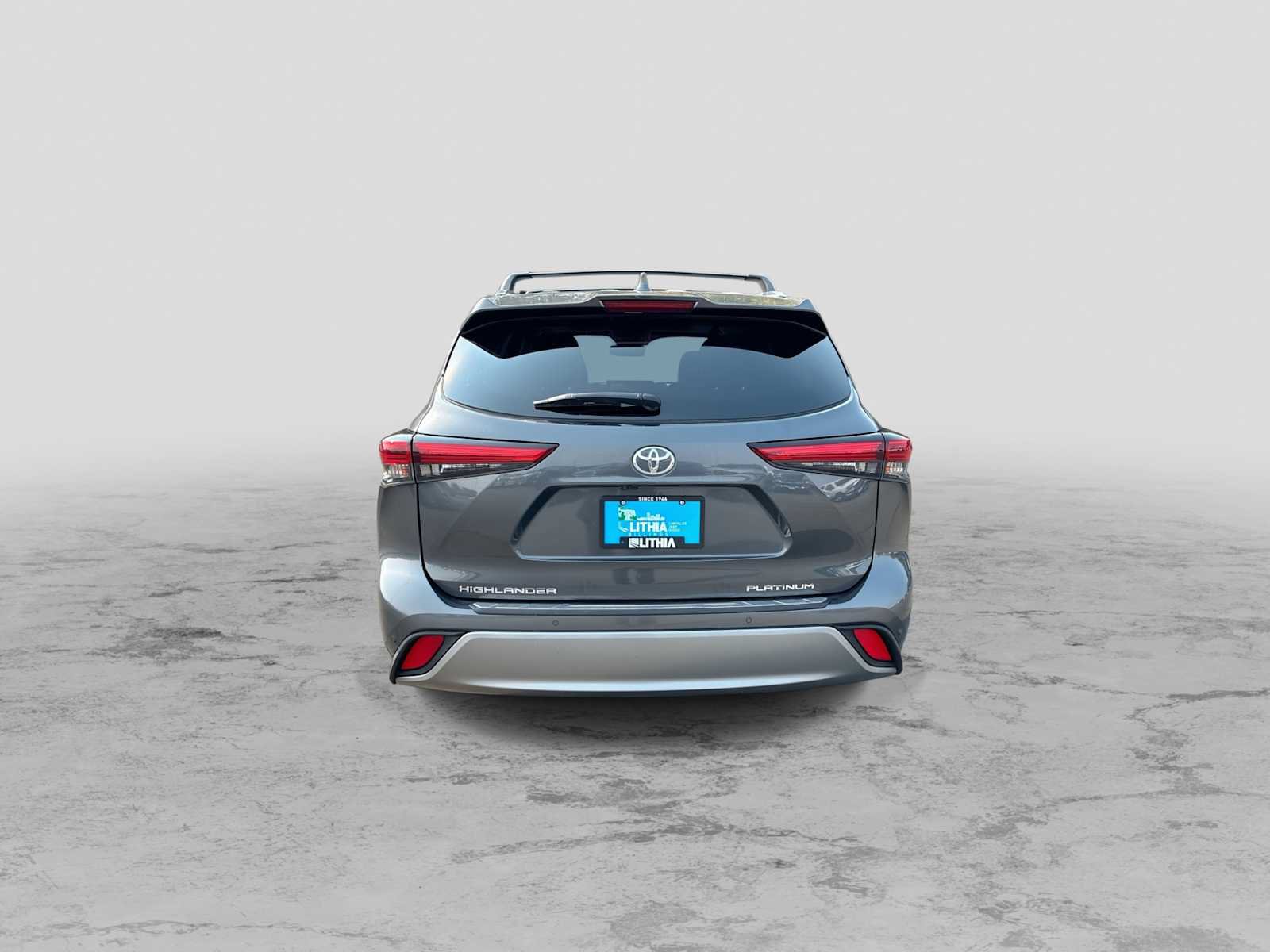 Used 2022 Toyota Highlander Platinum AWD/4WD image 7