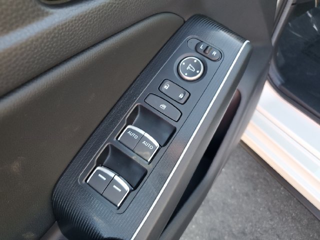 Certified 2025 Honda Civic Sport Touring image 21