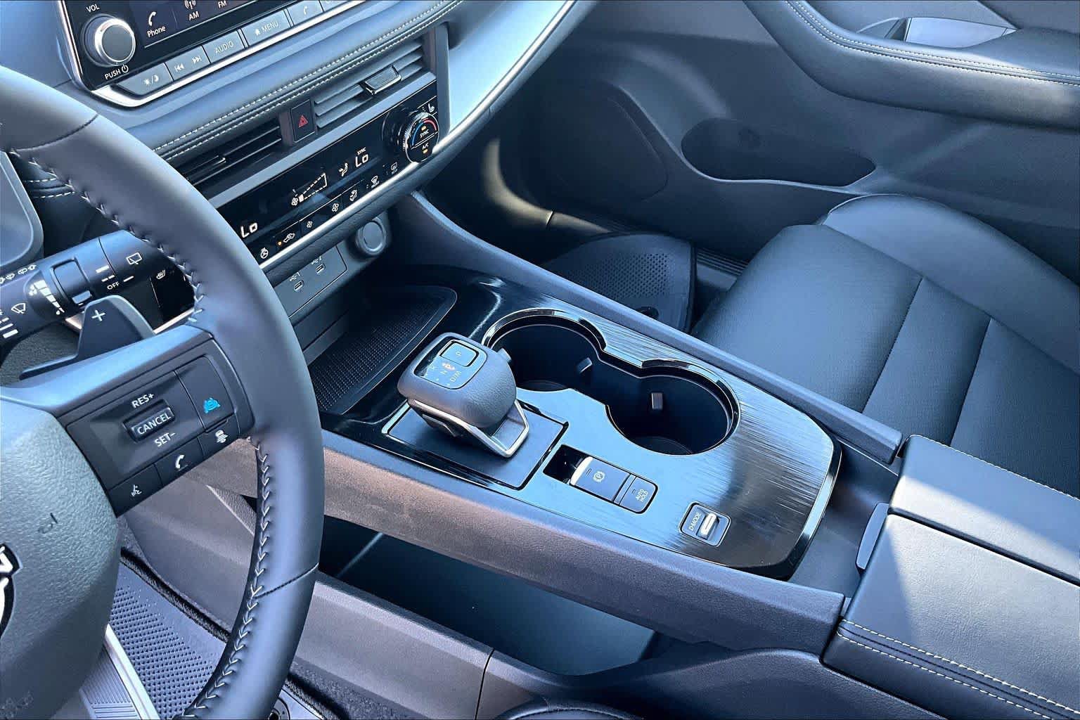 New 2026 Nissan Rogue Dark Armor FWD image 7