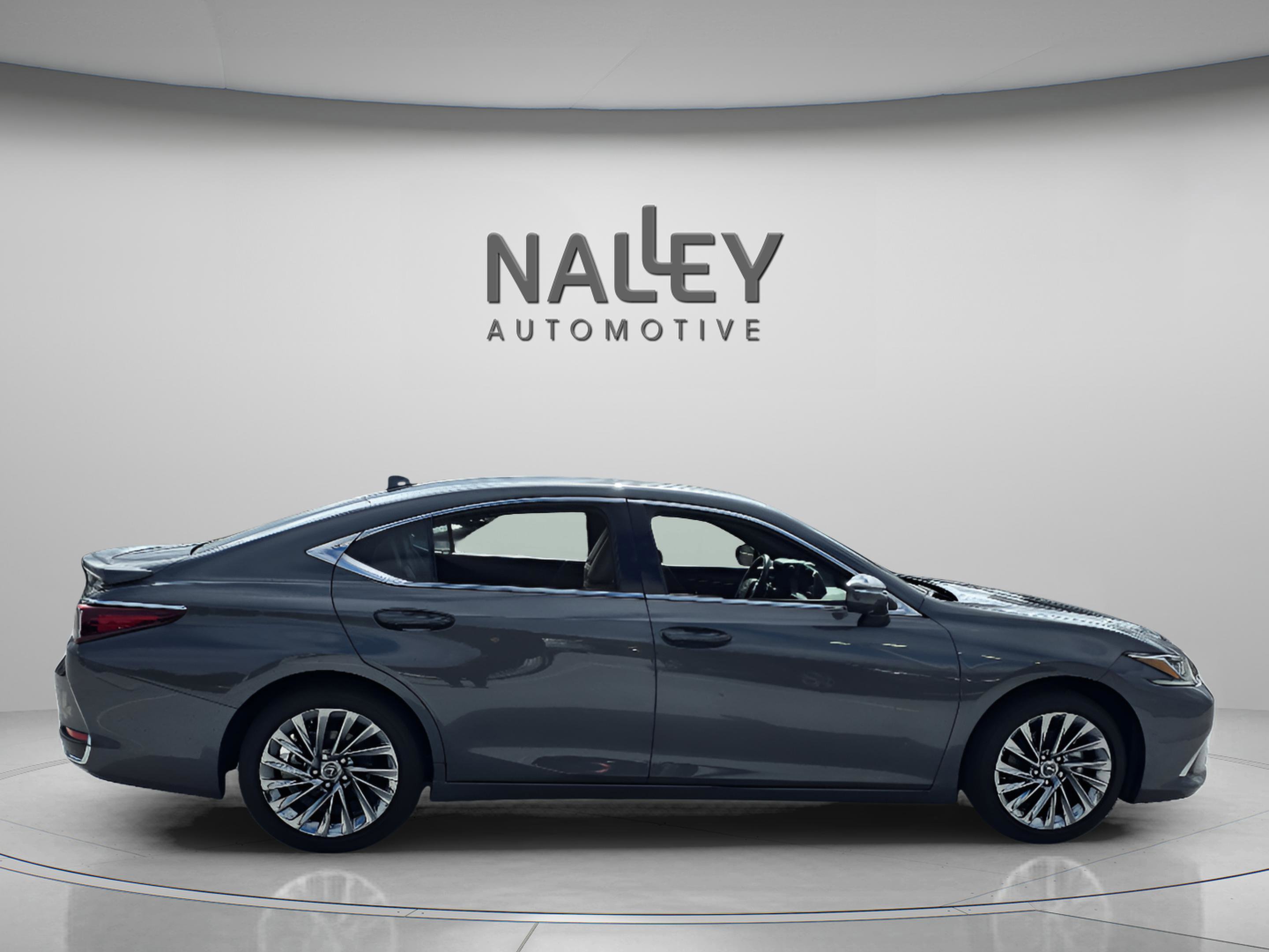 Certified 2024 Lexus ES 300h ES 300h Luxury w/ Technology Package image 6