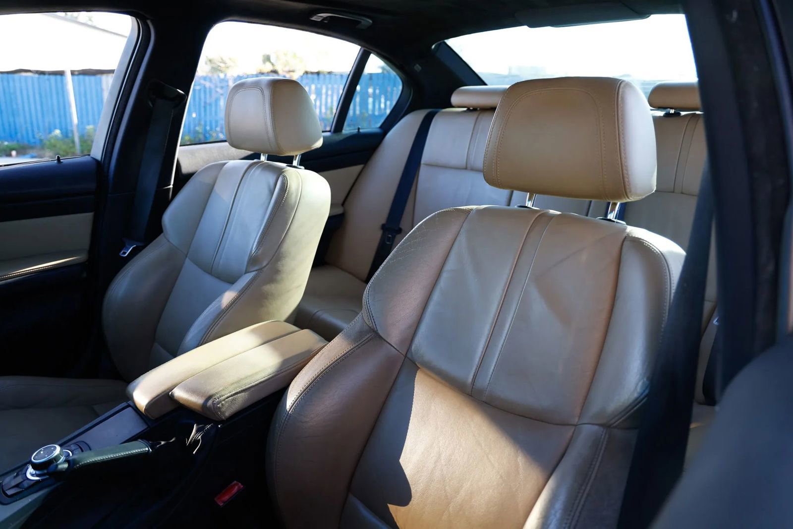 Used 2009 BMW M3 Sedan image 11